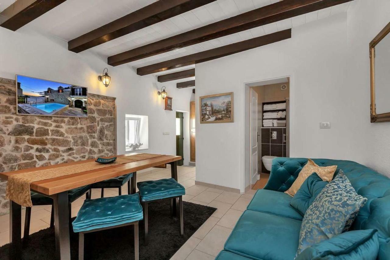 Luxury Villa Topolina 바스카보다 외부 사진